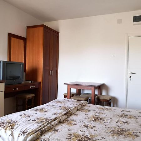 Apartmani Becici Habitación foto