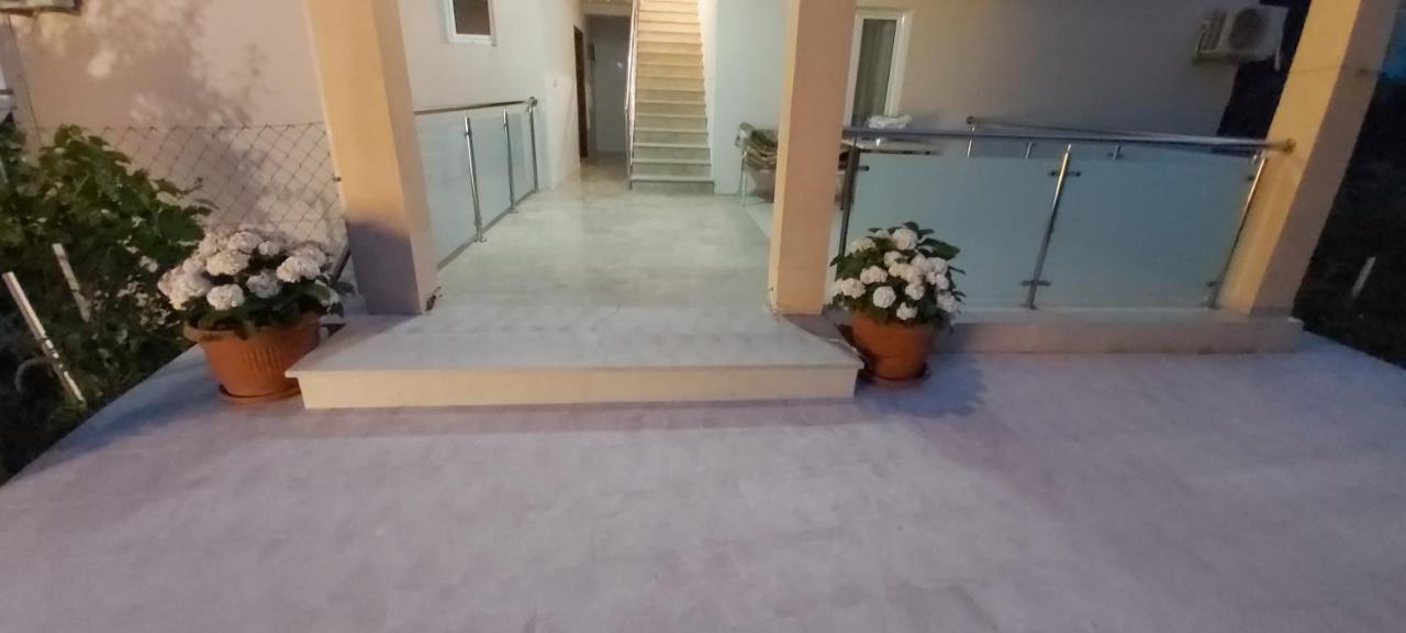 Apartmani Becici Exterior foto