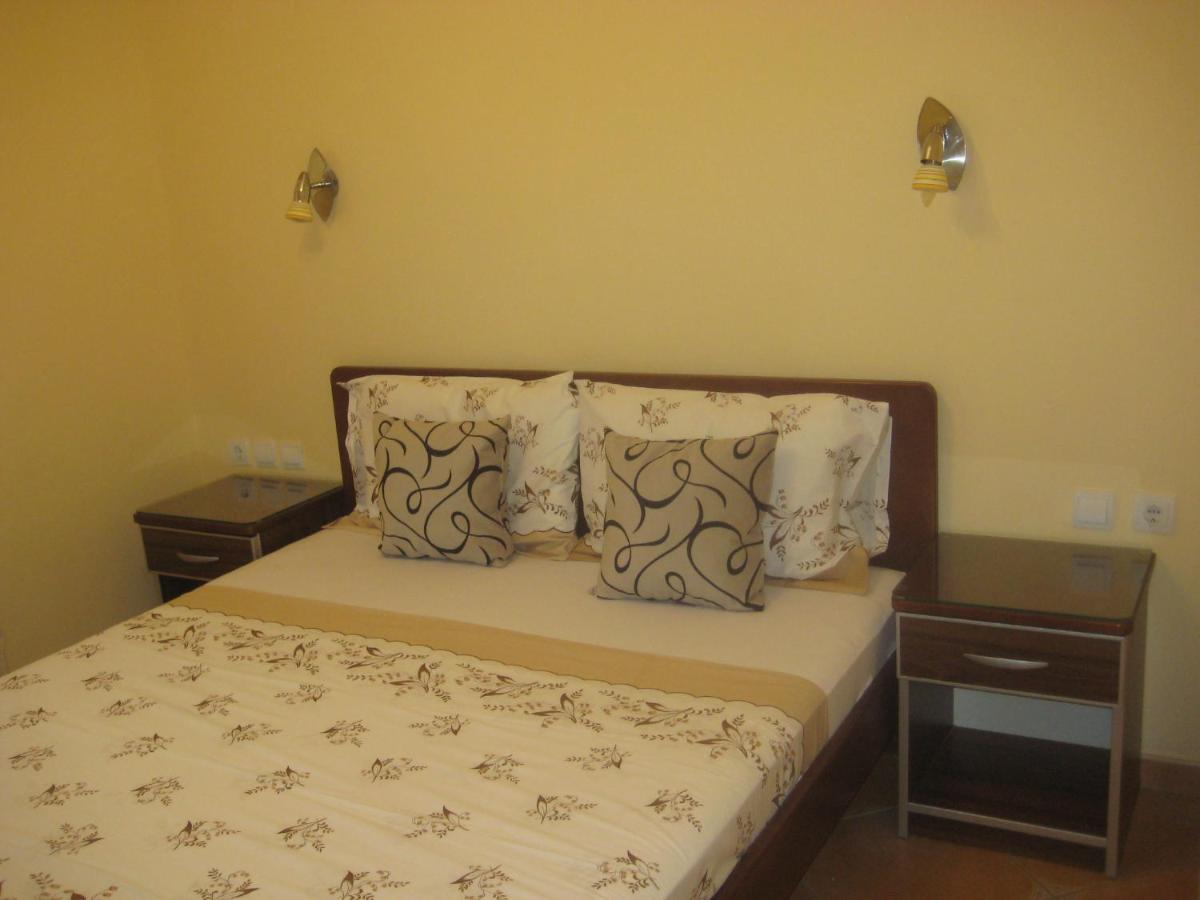 Apartmani Becici Habitación foto